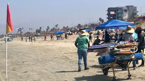 Multarán a vendedores ambulantes que ingresen a Playa Hermosa