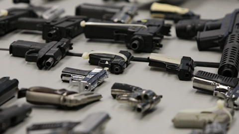 México demanda a fabricantes de armas en EU por comercio negligente e ilícito