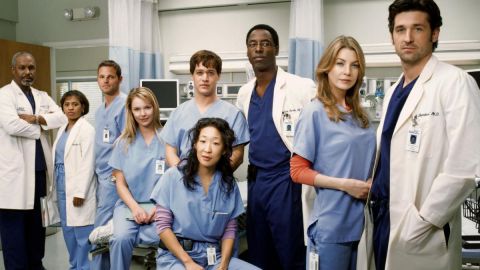 Empresa ofrece mil dólares por ver las 17 temporadas de Grey's Anatomy