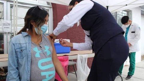 Este viernes sigue la jornada de vacunación anticovid en Tijuana; solo en IMOS