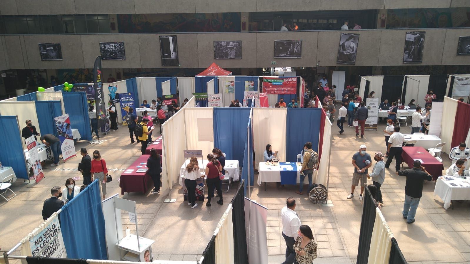 Feria del empleo oferta más de 2 mil puestos de trabajo