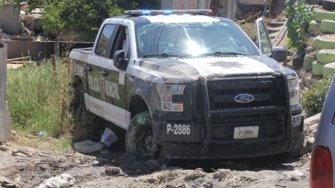 Accidente de patrulla deja dos oficiales lesionados en Sánchez Taboada