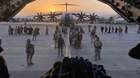 EE.UU. realiza ataque aéreo en contra de el Estado Islámico en Afganistán