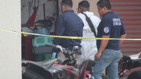 Asesinan a un hombre en el interior de un taller de motos