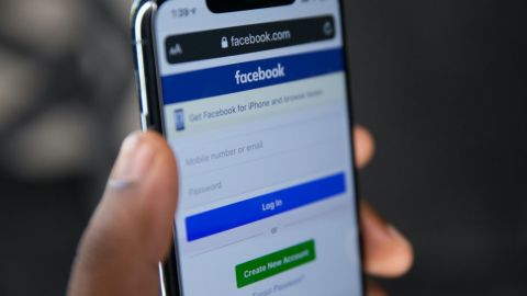 Facebook buscará reducir su contenido político en Suecia