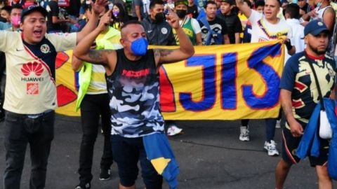 AMERICANISTAS matan a golpes a un hombre; los busca la policía de EU