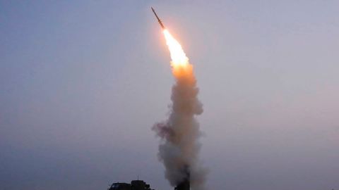 Corea del Norte dispara misil antiaéreo previo a reunión de la ONU