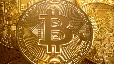 Debuta con éxito el bitcoin en Wall Street