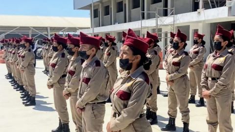Preparatoria militarizada cambia comportamiento de jóvenes