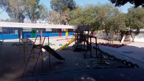 Trece escuelas cerradas por contagios de Covid-19 en Baja California