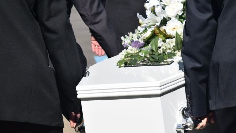 Por pandemia e inseguridad aumentan servicios funerarios