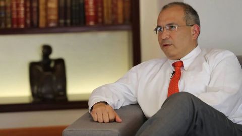 Giran orden de aprehensión contra Carlos Treviño, otro exdirector de Pemex