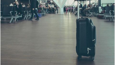 Si aerolíneas cobran por equipaje de mano habrá acción legal: Profeco