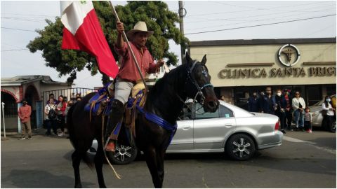 En La Villa, un desfile de 20 de Noviembre muy tijuanense