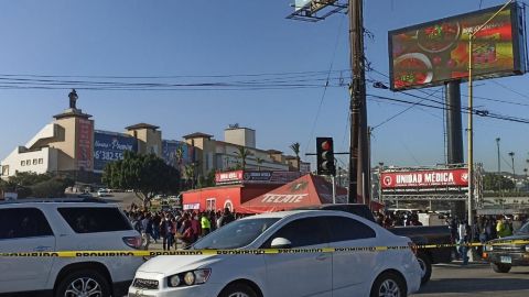 Continúa el caos vial en Boulevard Agua Caliente