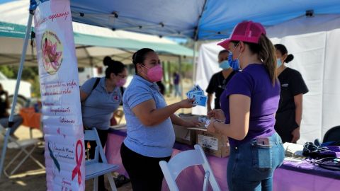 Se organizan vecinos de Rincón Dorado para apoyarse en necesidades