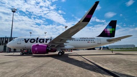 Viajeros denuncian a Volaris por constantes cambios de itinerarios
