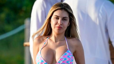 Hija de Myrka Dellanos ‘enciende’ Miami Beach con diminuto bikini