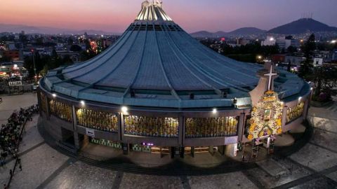 Mañanitas a la Virgen se vuelve a cantar sin público en la Basílica de CDMX