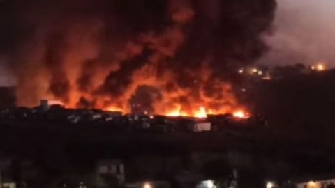 ¡Otra vez! Incendio en corralón: ahora en Grúas Castro