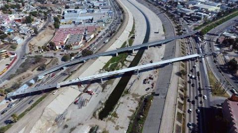 Construirán puente para desahogar tráfico en la vía rápida oriente