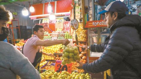 Inflación anual cerró 2021 en 7.36%, la mayor alza para diciembre en 21 años