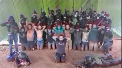 Tras masacre en Veracruz, circula video de hombres sometidos con armas