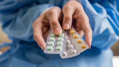 Cofepris autoriza uso de emergencia de píldora paxlovid de Pfizer contra covid