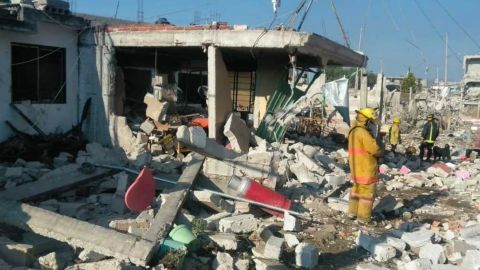 Detienen a tres personas por explosión de toma clandestina de gas