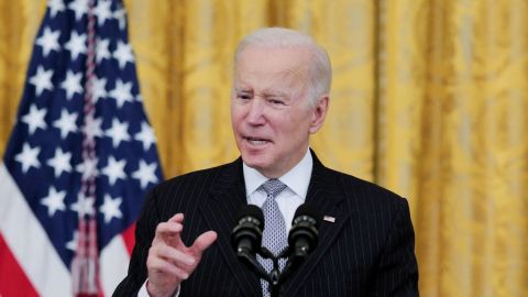 Joe Biden quiere reducir un 50% las muertes por cáncer en EU en 25 años