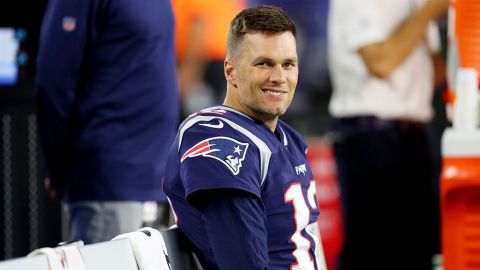 Tom Brady se despide caroñosamente de los Patriots con video