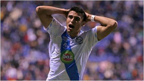 Con golazo de chilena, Puebla rescató el empate ante Atlas