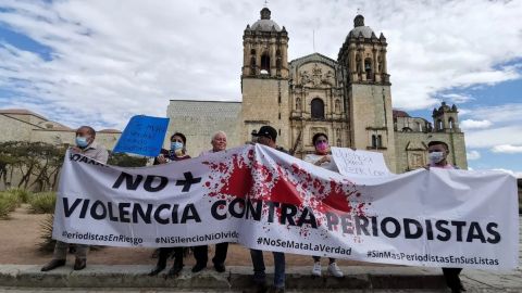 Reporteros protestan en Oaxaca por asesinato del periodista Heber López Vásquez