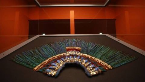 Mexicanos 'hackean' al Museo de Viena para reclamar el Penacho de Moctezuma