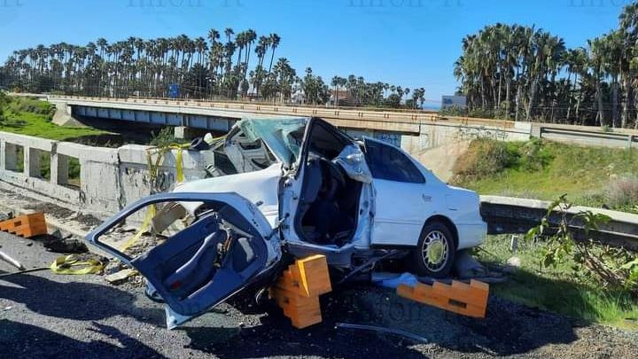 Fatal accidente en Rosarito deja a una persona sin vida