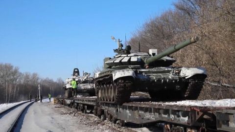 Putin pide permiso a legisladores de Rusia para uso de fuerza en el exterior