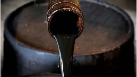 Petróleo mexicano supera los 90 dólares por primera vez en más de 7 años