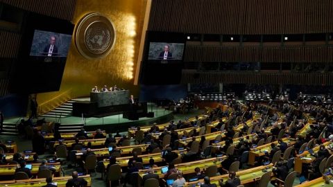 ONU aprueba resolución que exige a Rusia parar la guerra en Ucrania
