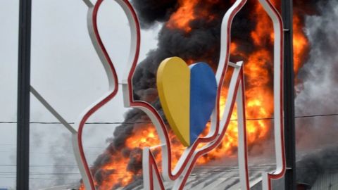 Bombardeo en ciudad ucraniana de Chernigov deja 33 muertos