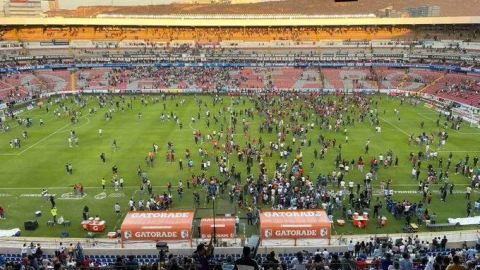 Fiscalía de Querétaro anuncia cuatro detenidos más por batalla campal en estadio