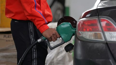 Precios de gasolina en EEUU se disparan al máximo desde 2008 por conflicto ruso