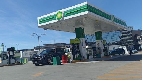 Estadounidenses prefieren comprar gasolina en Tijuana