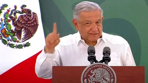 Anuncia AMLO que AIFA contará con taxis aéreos