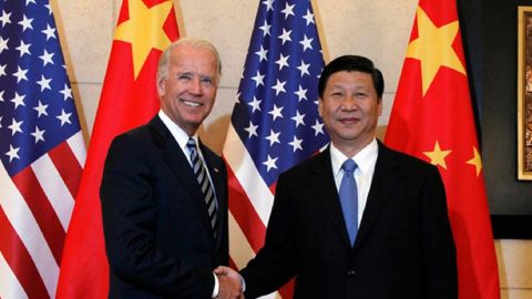 Biden expuso a Xi las consecuencias de que China ayude a Rusia en Ucrania