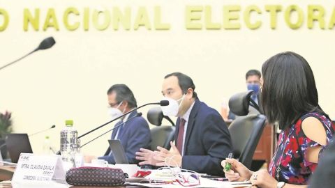 INE ordena retirar de redes acto del AIFA