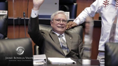 Así fue el regreso de Jaime Bonilla al Senado de la República