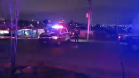 Dejan escena sangrienta en vía pública tras ataque armado