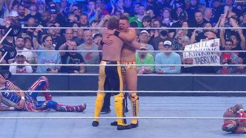 Rey Mysterio y su hijo pierden ante el youtuber Logan Paul en WrestleMania