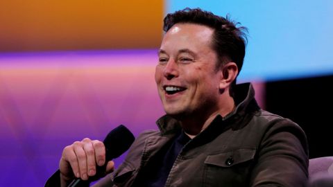 Musk se unirá al directorio de Twitter y promete "mejoras significativas"