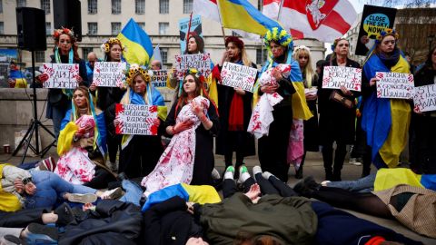 Rusia dice que Occidente ayuda a Ucrania a preparar falsas acusaciones
